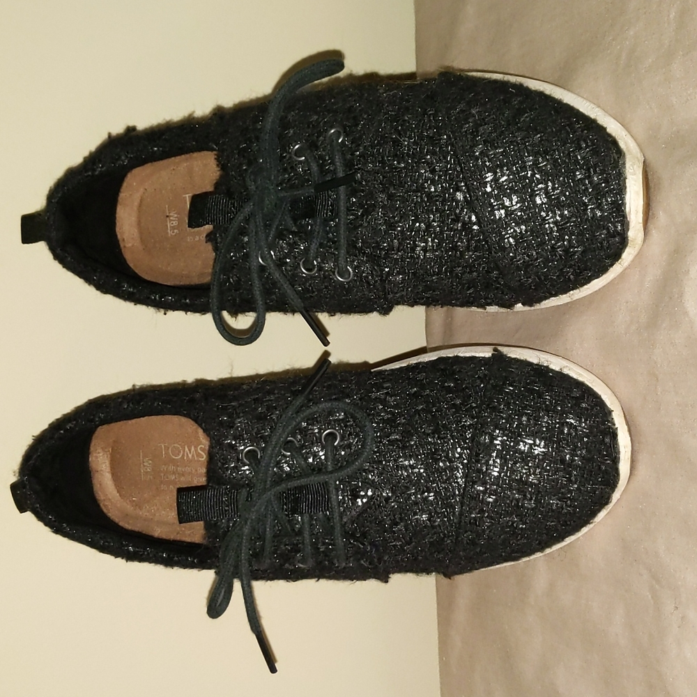 TOMS Lace up sneakers